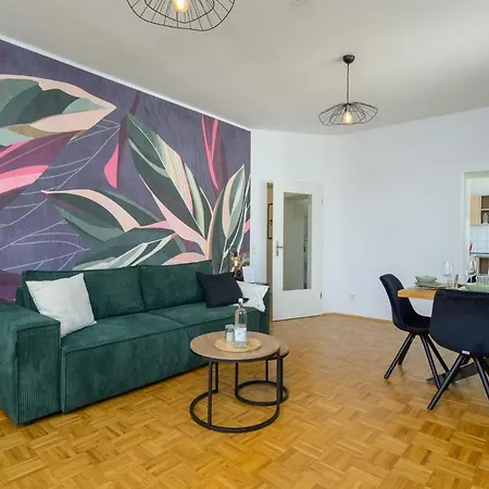 Le Vacation 3-room-apartment 67qm, Küche, Netflix, Free-tv