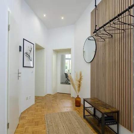 Le Vacation 3-room-apartment 67qm, Kueche, Netflix, Free-tv * Schkeuditz