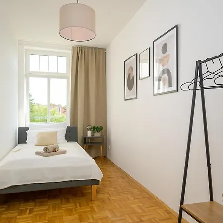 Le Vacation 3-room-apartment 67qm, Kueche, Netflix, Free-tv